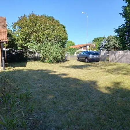 Holiday home Charming Garden House Bias (Landes)