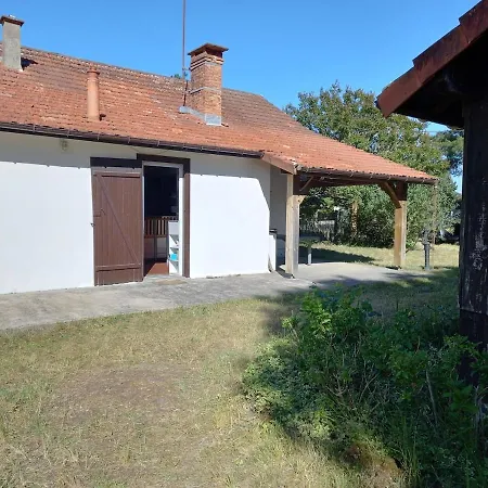 Дом отдыха Charming Garden House *